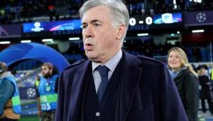 Carlo Ancelotti y todo el plantel del club aceptaron la reducción de salarios.