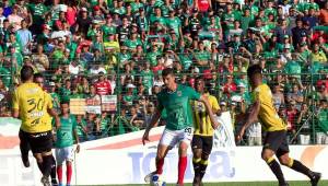 Los aficionados hondureños por ahora no podrán asistir a los estadios ya que no autorizó Sinager.