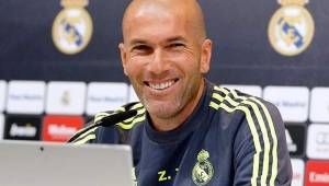 Zinedine Zidane en conferencia de prensa.