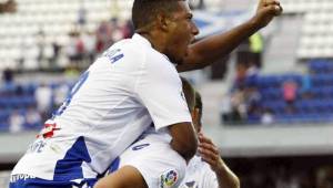 El mediocampista Bryan Acosta fue escogido por los aficionados del Tenerife como el mejor jugador en el partido que jugaron el domingo contra el Reus. Foto cortesía