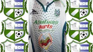 Esta es la nueva camisa del Platense que utilizará en este torneo y es de la marca mexicana Pirma. Mañana es la presentación oficial. Foto cortesía Frank Portillo