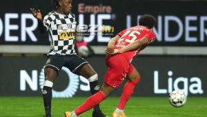 Elis jugó los 90 minutos en la derrota del Boavista 1-2 ante Gil Vicente. Jorge Benguché entró de cambio al 76. Foto Liga Portugal