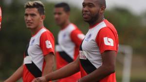 Wilson Palacios podría reaparecer en el fútbol profesional en el Excélsior frente al Platense.