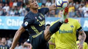 Cristiano Ronaldo en su debut con la Juventus en Italia donde no pudo marcar contra el Chievo Verona. Foto EFE