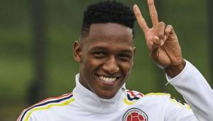 Yerry Mina llega al Barcelona a cambio de 12.3 millones de euros.