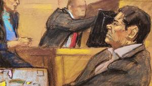 El jurado del juicio en Nueva York contra el mexicano Joaquín El Chapo Guzmán, procesado por narcotráfico, lo declaró este martes culpable de ocupar un cargo de responsabilidad en el cartel de Sinaloa por lo que podría ser condenado a cadena perpetua.