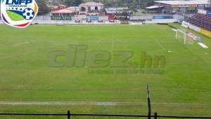 La cancha del estadio Excélsior de Puerto Cortés se encuentra en buenas condiciones y el comisario ya confirmó que el balón rueda sin problemas.