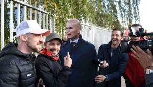 Los hinchas ya no quieren al entrenador portugués.