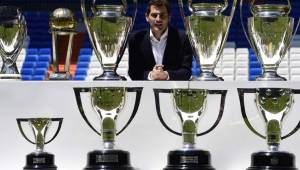 Iker Casillas se retira del fútbol profesional, pero ahora fungirá como directivo del Real Madrid.