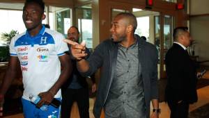 Wilson Palacios visitó a la selección de Honduras en San José previo al duelo ante Estados Unidos.