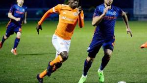 El delantero hondureño Alberth Elis es una verdadera flecha y lo demostró en los partidos de pretemporada donde mostró todo su potencial. Foto Houston Dynamo