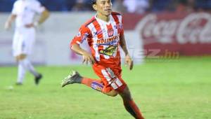 Javier Portillo celebra uno de sus goles con el Vida en Liga Nacional.