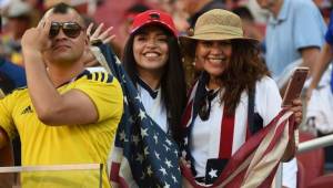 La Copa América ha recibido a las aficionadas más bellas. Estadounidenses, colombianas, ecuatorianas y hasta uruguayas se han robado la atención de todos en las graderías de los estadios.