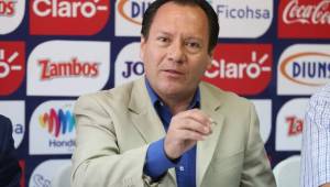 Pedro Rebollar Arbitro de Honduras 2017.