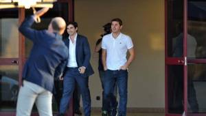 Iker Casillas llegó el lunes a Portugal para integrarse al Oporto.