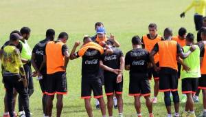 El técnico colombiano realizó un par de cambios en su equipo tras el partido contra Liga Deportiva Alajuelense.
