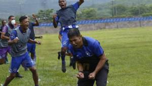 Carlos Padilla estaría logrando su primer ascenso a la Primera División de Honduras después de su paso por Villanueva y Parillas One.