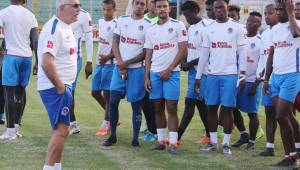 Manolo Keosseián ha asumido como entrenador de Olimpia desde este jueves por la tarde realizando su primer práctica en el estadio Nacional.