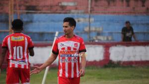 Marcelo Canales durante uno de sus juegos con el Vida durante el Clausura 2019. Foto: Edgar Witty