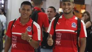 Bryan Moya y Alexander López previo a volar hacia Costa Rica.