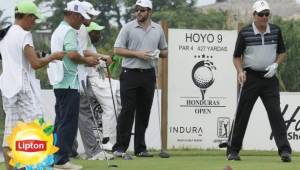 Geoffrey Schacher y Jonathan Schacher en las clasificatorias este lunes en Indura por el arranque del PGA Tour Latinoamérica.
