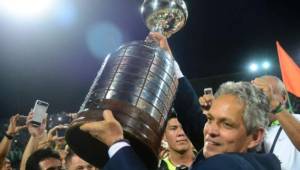 Reinaldo Rueda en julio ganó la Copa Libertadores con Atlético Nacional.