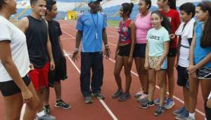 Irán Madrazo se desempeñó como coordinador de atletismo del Instituto Municipal de Deportes de San Pedro Sula y sufría de cáncer de colon. Foto Archivo DIEZ