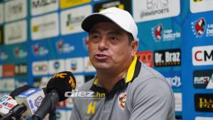 El entrenador del Génesis atendió la conferencia de prensa tras avanzar a semifinales del Clausura. FOTO: Mauricio Ayala.
