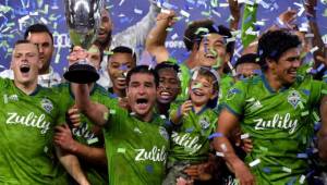 Jugadores de Seattle celebran su título de Conferencia Oeste en la MLS. Foto AFP