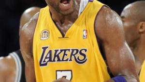 Lamar Odom se encuentra recuperándose de su sobredosis en un hospital de Los Ángeles. Jugó para los Lakers.