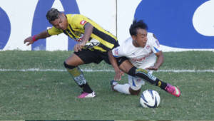 El jugador viajó con el plantel del Olimpia, pero verá el juego desde las graderías del Morazán.