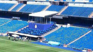 Un palco en el estadio Santiago Bernabéu indicaría que el Real Madrid pronto presentaría a Gareth Bale.