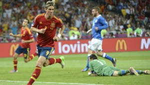 Fernando Torres anotó el tercer gol de España en la final de la Eurocopa.