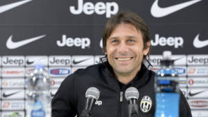 EL técnico de la Juventus, Antonio Conte habló sobre el inminente fichaje de Cavani al PSG.