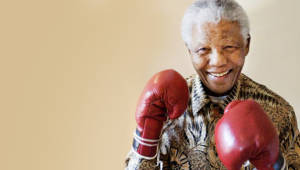 Nelson Mandela fue un amante del boxeo y en abril de 2013 el Consejo Mundial lo nombró “Rey de la Igualdad Humana'.
