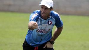 Danielo Tosello suena como candidato a dirigir al Águila, uno de los equipos más populares del fútbol salvadoreño.