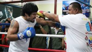 El boxeador filipino Manny Pacquiao fue agarrado de sorpresa para practicarle una prueba doping.