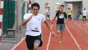 En la jornada de atletismo la lucha se dio entre los estudiantes de Vida Abundante y escuela Los Pinares.