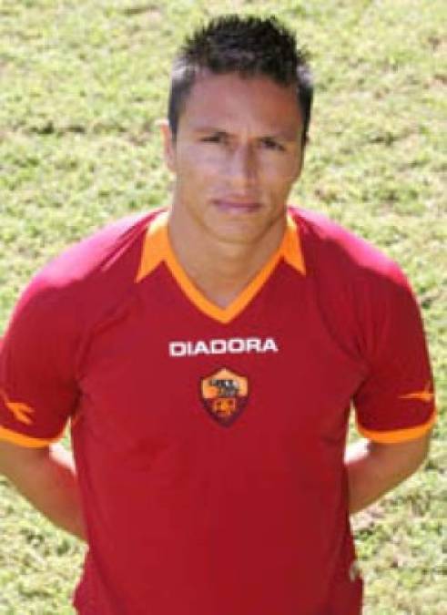 Gilberto Martínez, el único centroamericano que militó con Totti en la Roma