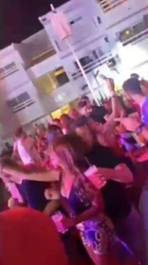 Con bella compañía: La memorable fiesta en Ibiza de Messi, Luis Suárez, Fábregas y Jordi Alba