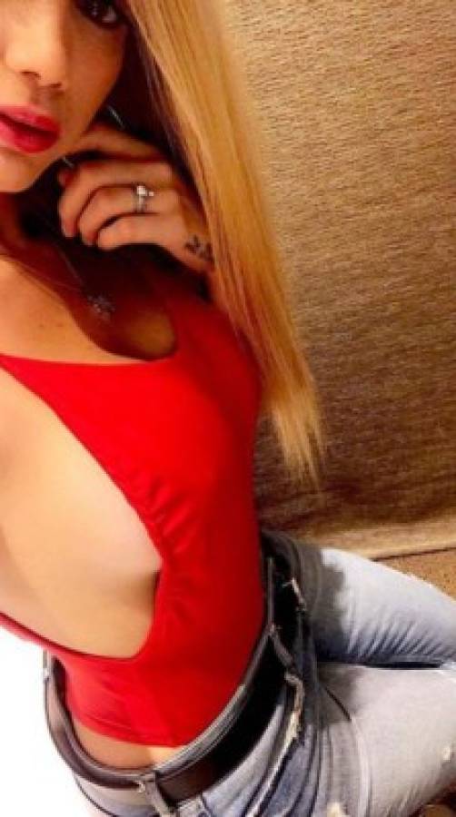 MUÑECA: Así es Daniela Rendón, la espectacular rubia y esposa de reconocido arquero