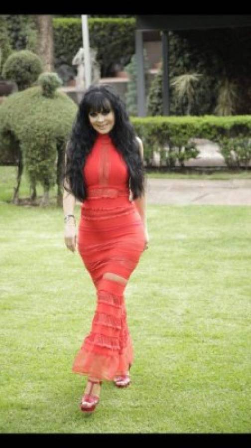 La despampanante Maribel Guardia y su corazón partido en el México-Costa Rica