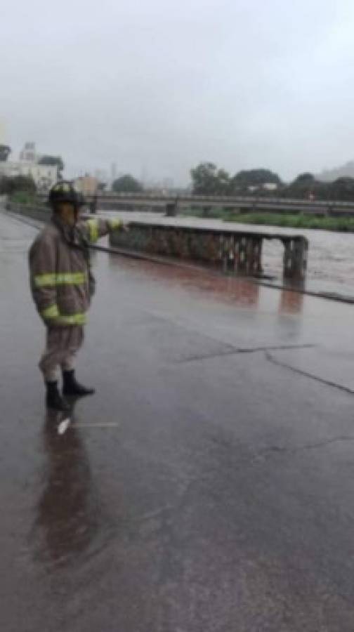 FOTOS: Caos y destrucción en Tegucigalpa por fuertes lluvias
