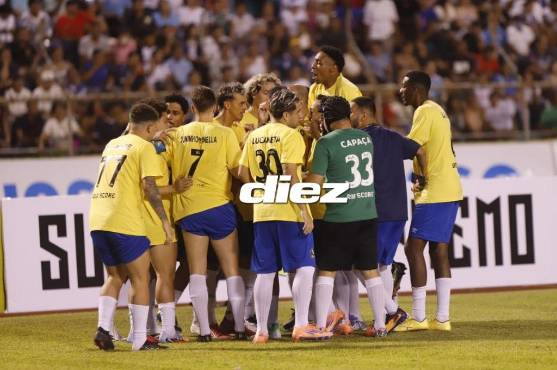 ¡Bajaron de las nubes a la H! Brasil, con polémica incluida, derrota a Honduras en la 'misión imposible' que se jugó en el Olímpico ¡Bajaron de las nubes a la H! Brasil, con polémica incluida, derrota a Honduras en la 'misión imposible' que se jugó en el Olímpico