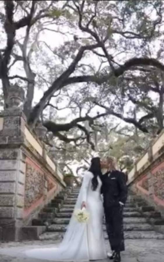 Dos jugadoras de la selección de Estados Unidos se casan con Rapinoe como dama de honor