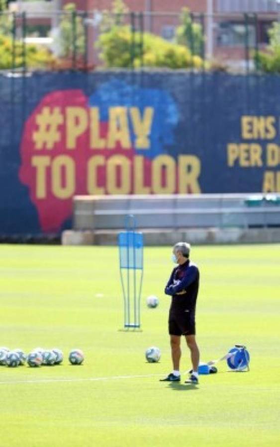 Messi se entrena en el Camp Nou, Suárez puede volver a jugar