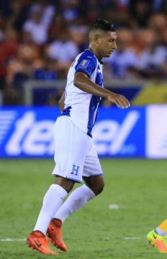 ¡Sin tridente! El 11 que utilizaría Juan Flores en el Honduras-Australia