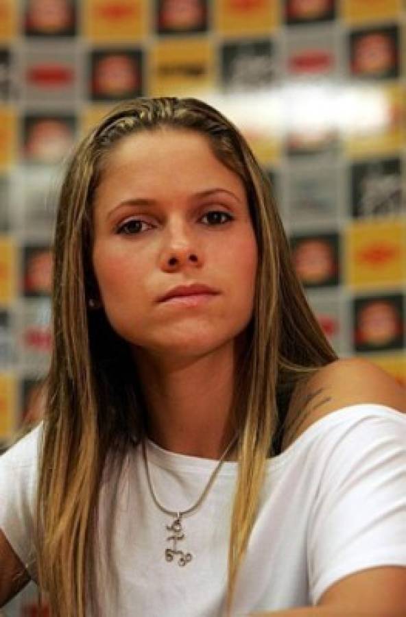 Erika Cristiano, la hermosa brasileña que brilla en el PSG femenino de Francia