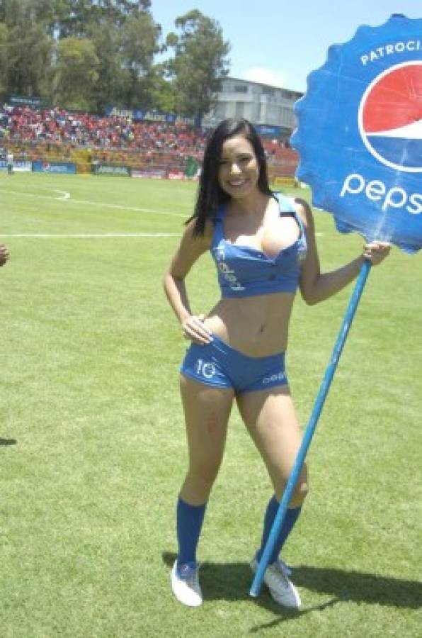 Así son las modelos de los estadios en Centroamérica