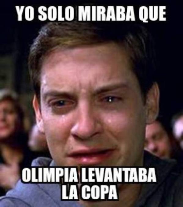 Aficionados del Olimpia también celebran con memes
